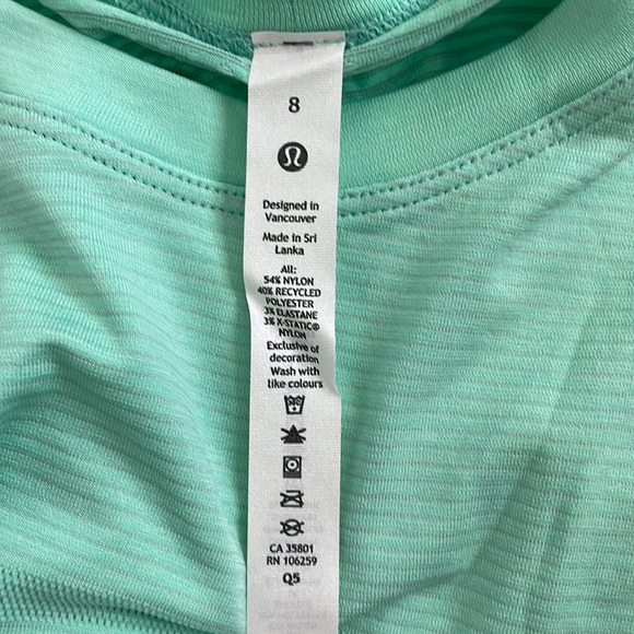 NWT Lululemon Swiftly Tech Short Sleeve 2.0 Wild Mint / Wild Mint Size 8 - Picture 5 of 10